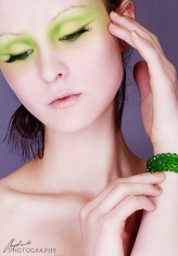 beauty_makeup absinth