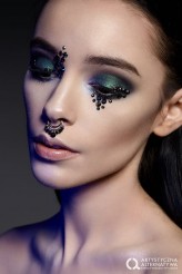 bonitaa                             Make up: Aleksandra Grojec
Fot: Emil Kołodziej
Szkoła Wizażu i Stylizacji Artystyczna Alternatywa             