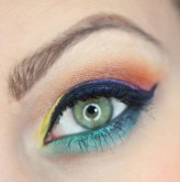 Kl4ud Kolorowy makijaż oka cieniami INGLOT

więcej na starlit-eyes.blogspot.com