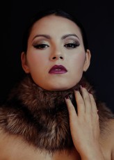 dhyana Fall
Model: Trang Ngo Ngoc
Photo, makeup, styling: Aleksandra Zaborska
