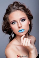 prisonbreak Blue Lips dla Inglot. Foto by Kuba Staniecki. Wizaż by Karolina Jakubek. Fryzura by Dariusz Wawrzko. 

https://www.facebook.com/media/set/?set=a.372561136147380.80875.317366151666879&amp;type=3