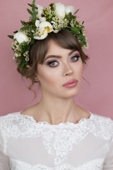 acywinska fot. Magdalena Madej
Makeup: Renata Juźwik 
Hair: Bożena Kujawa - IF studio Lublin 
Flowers: Flovernia