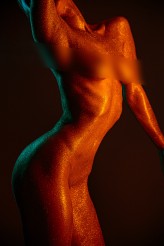 Nela19                             We need more glitter.            