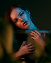 neat-studio                             Photo and makeup – Neat Studio.
Model – Paulina Hormańska            