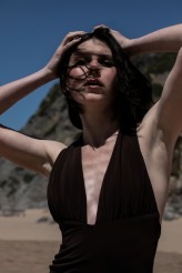 g-abriela-a Editorial for Kaltblut

Oceano Atlantico

Phot: Marzenka Kwintera
Mua: Rita Vieira