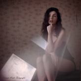fotoobsesja fot.Patrycja Kruk,modelka: Paula Pauletta
wizaż: Paula Kokowska
zlot absolwentów 
http://www.warsztatywzlodziejewie.pl