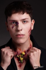 renata_plaszowska Sesja inspirowana postacią Jamesa Bonda dla Face Art Make-Up School

Fot. Dawid Tomera
Model: Tomasz Juraszek