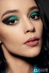 bonitaa Make up: Wioletta Dec
Fot: Emil Kołodziej 
Szkoła Wizażu i Stylizacji Artystyczna Alternatywa 