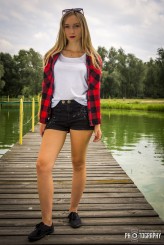 DamianRutkowskiPhotography                             Zdjęcie portretowe
Model:
Natalia Antczak
Data wykonania:
12.07.2016r.
Miejsce wykonania:
Kalisz, Szałe            