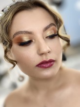 makeup_natkaa #weddingmakeup #makeup #sessionmakeup #czestochowamakijaz #czestochowa #makijaz #wizazystka #makeupsession #nightmakeup #partymakeup