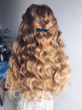 Enik_hairstyle            