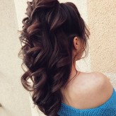 Enik_hairstyle            