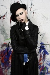 shylvia przemiana kobiety w faceta/ sobowtór- Marilyn Manson