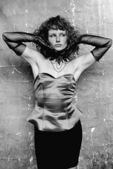 Retvae Modelka @blousforyou