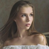 beautybysan 
Photographer: Fenne Studio
Model: Aleksandra Grabowska
Make-up artist: Sandra Al-Hudhud