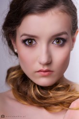 DorotaMalecka                             Modelka: Weronika
 Makeup: https://www.facebook.com/DorotaMaleckaMakeup            