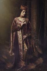 avantgarde-design Gold Autumn
photographer - Yuriy Iliuhin
accessories (necklace + crown)/model - Kseniya Arhangelova
muah - Elena Iliuhina
dress (XV ct.) - Oleg Kravchuk