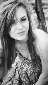 inconspicuousss                             ...            