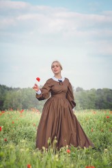 4nna3milia Poppy Picking

Photo & style: Joanna Czogała
Dress: Wioletta Bara https://www.instagram.com/wioletta_bara/
Model & make-up & hair: Stormborn