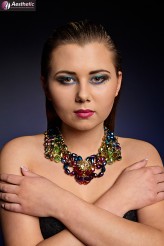 S_ylwia AESTHETIC & biżuteria
wizaż: Dominika Hyz
foto: Sebastian Wilczek