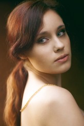 alicja-k                             Modelka: Angelika Sumera
Muah: Alicja Kozubska make up lusiakowy
Foto: Karolina Mrowiec            