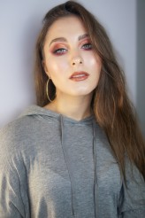 krynskamakeup            