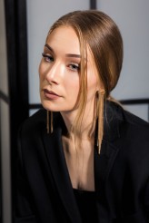 Polina_Rytova instagram: @polina.rytova
Stylista: Anna Pilch
Make up: Dana Shtyka
Model: Martyna Bugaj