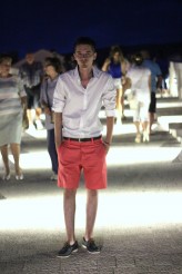 sand90 elegant men in Croatia #islandpag 
shoes - Primark in Rotterdam, Holland 
shirt - H&amp;M in Gouda, Holland
short pants - H&amp;M in Gouda, Holland 

Canon 600d, 50mm :)

