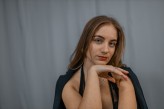 Piotr937 Miejsce: Studio-Atelier, Rozbórz, 2025
Pracownia fotografii studyjnej - własna. Scenografie i ustawienia autorskie.
Modelka: Zuzia D.  
Osoby zainteresowane podobnymi sesjami zapraszam do kontaktu – IG: @haditpk
