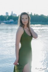 fotoon                             Sesyjnie z plaży.
Modelka: Katarzyna Wójcik
Wizaż: Melania Modzelewska            