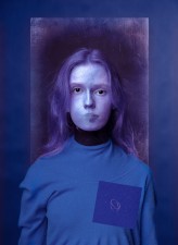 weron portret niebieski z powiększeniem włosa
mod. Izabela Kropaczewska