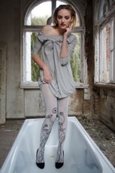 karo_m fot. Monika Lisiecka
mua Magda Sommerfeld- Benrot
styling Hold me tights
http://www.facebook.com/hold.me.tights