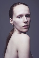 chinadolls mod: Ania Jaroszewska /New Age Models
