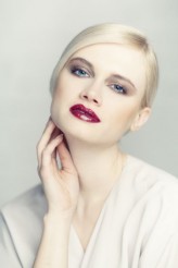 tran modelka: Izabela Hryniewicka