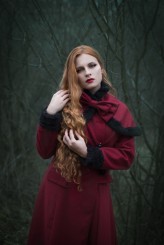 agnieszka_cebula Czerwona Królowa

Modelka: Monika Ignisse Katan
 (IG: Ignisseruda)

