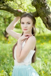 onelittlegirl1 mod : Natalia
stylizacja & makijaż ja 
drugi fotograf Kasia Słoniewska