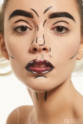 bonitaa Make Up: Basia Salamon 
Fot: Emil Kołodziej 
Szkoła Wizażu i Stylizacji Artystyczna Alternatywa