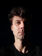 p_t autoportret komórką