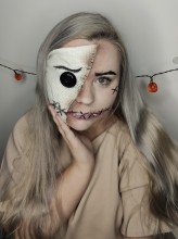 makeupbyhirniak                             Makijaż halloween inspirowany voodoo.            