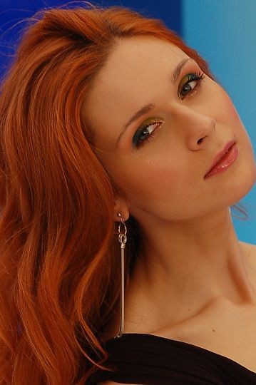 tp4u2 Ognistowłosa...