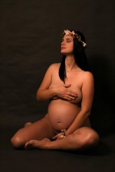 FotografAktuArtystycznego Sesja ciążowa studyjna 