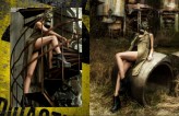 GabaGaba Publikacja: Borealis Magazine 
RADIOACTIV
modelka: Anetta Hubrich

styl: Gaba Porabik

photo: Dominika Olszewska