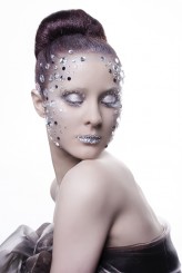 aarehir beauty editorial
modelka: Evita
makeup/foto ja