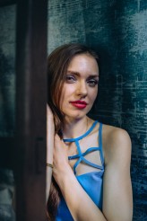 Piotr937 Miejsce: Studio-Atelier, Rozbórz, 2025
Pracownia fotografii studyjnej - własna. Scenografie i ustawienia autorskie.
Modelka: Justyna K.
Osoby zainteresowane podobnymi sesjami zapraszam do kontaktu – IG: @haditpk
