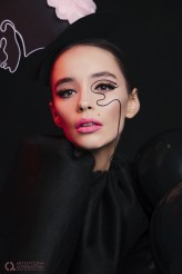 bonitaa Make Up: Kasia Wojdyła 
Fot: Ewelina Słowińska
Szkoła Wizażu i Stylizacji Artystyczna Alternatywa