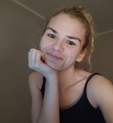 Karolinka22            