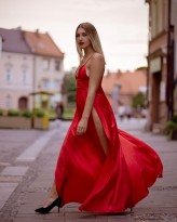 raga Czerwona sukienka