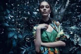 cocodessa http://modomagazine.com/welcome-to-the-jungle-photographed-by-agness-trawczynska/  |  
http://lamode.info/newsy-90/articles/W_dzungli_z_Agness_Trawczynska_nowa_sesja_mody.html