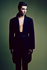 MACIEKZIELINSKI                             SESJA DOSTĘPNA NA thefashionisto.com: http://thefashionisto.com/fresh-face-maciek-zielinski-by-krzysztof-waszak/            