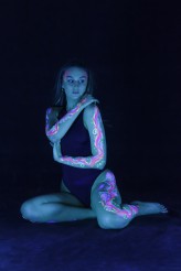 mstrzepe UV bodypaint photoshoot with:
MUA: @facepainterka
MODEL: @mylifeascaroline_